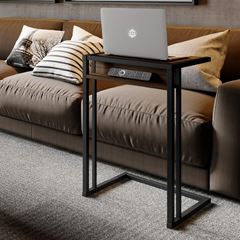 Mesa Lateral Madeirada Sala de Estar e Tubos Preto Fosco Carraro
